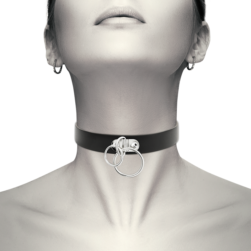 DOUBLE RING VEGAN LEATHER CHOKER