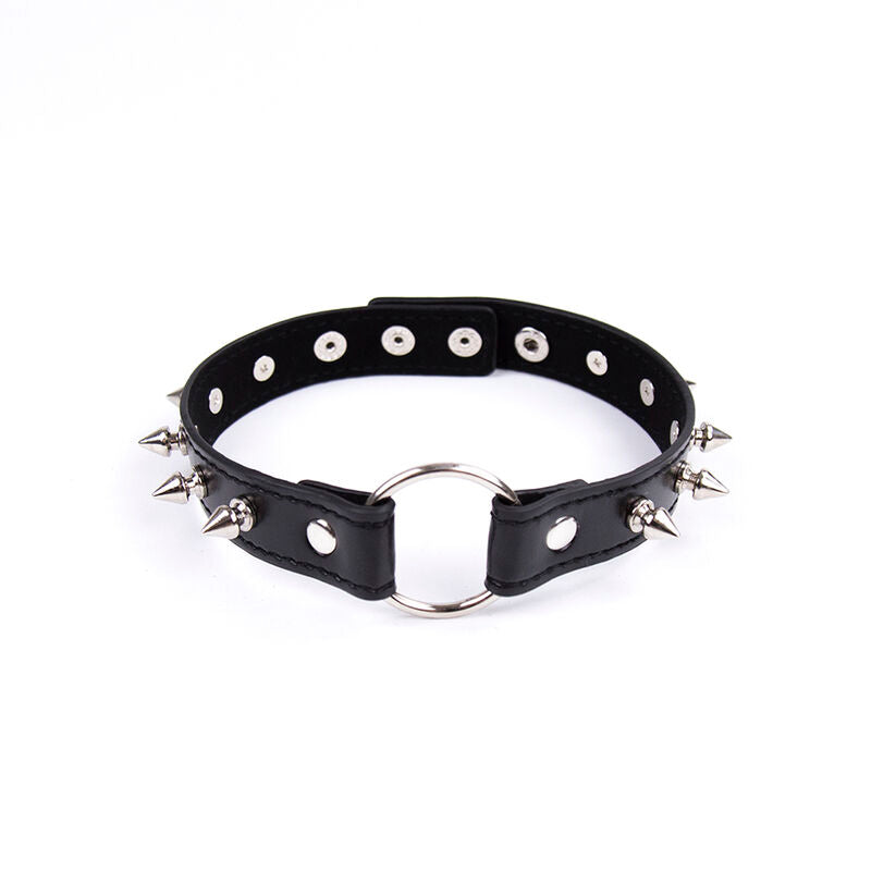 SPIKED COLLAR WITH RING