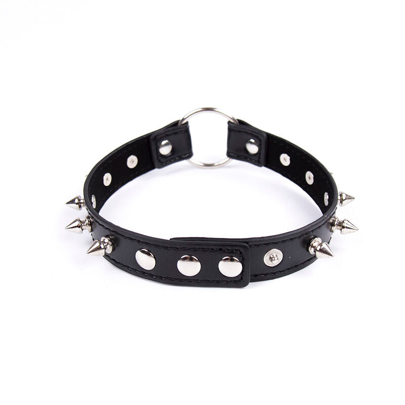 SPIKED COLLAR WITH RING